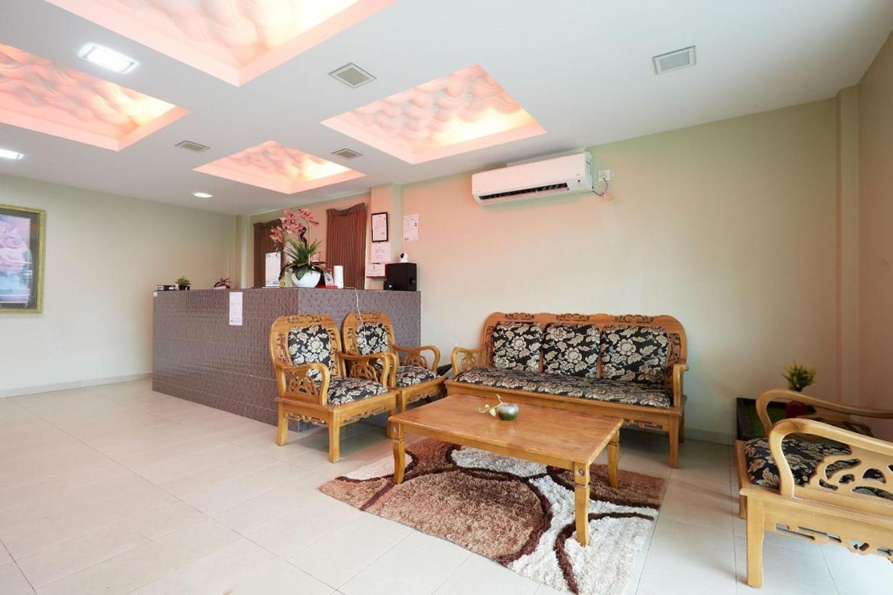 Estudio de 5500 m² con 1 baños de uso privado, en Beserah Kampung Sungai Karang Exterior foto