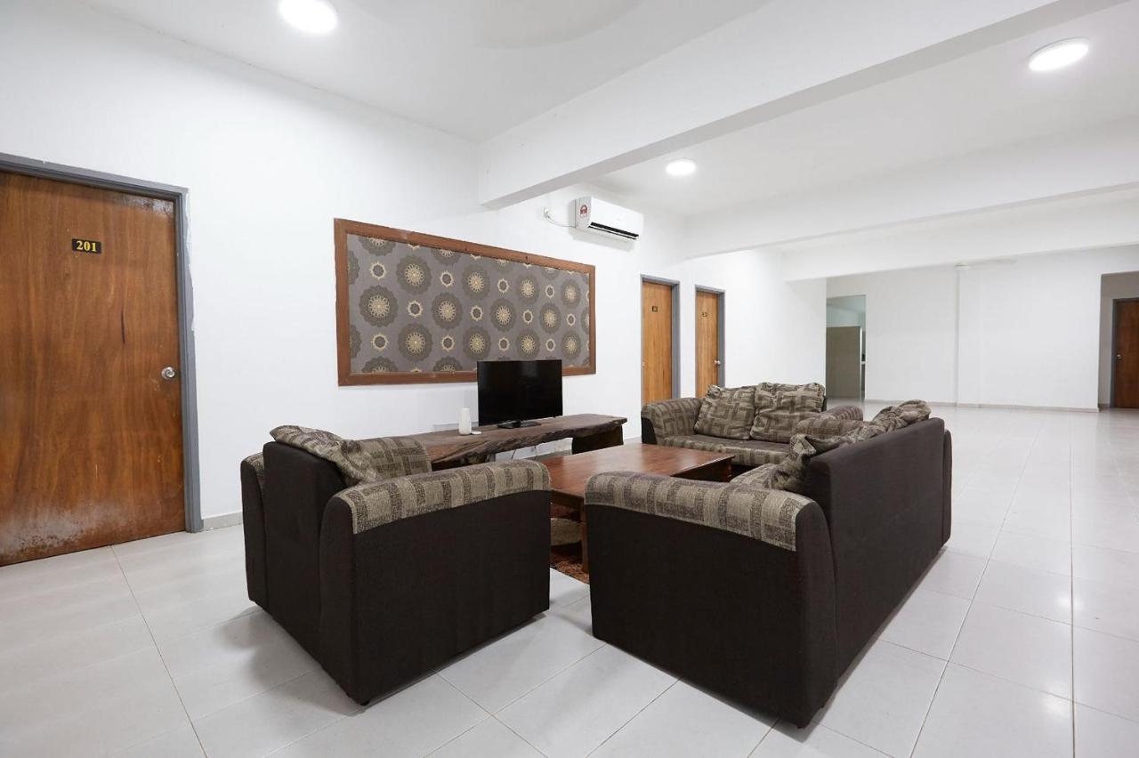 Estudio de 5500 m² con 1 baños de uso privado, en Beserah Kampung Sungai Karang Exterior foto