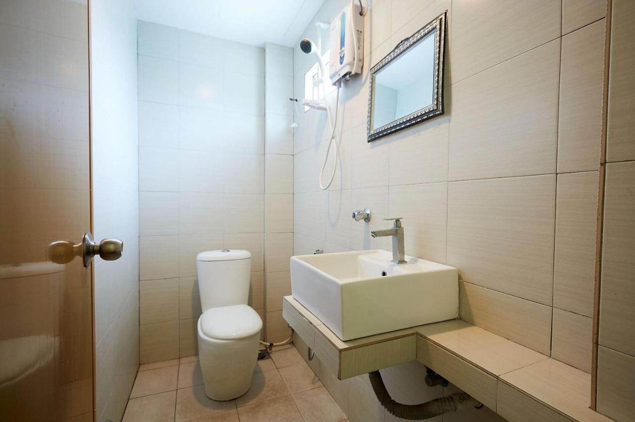 Estudio de 5500 m² con 1 baños de uso privado, en Beserah Kampung Sungai Karang Exterior foto